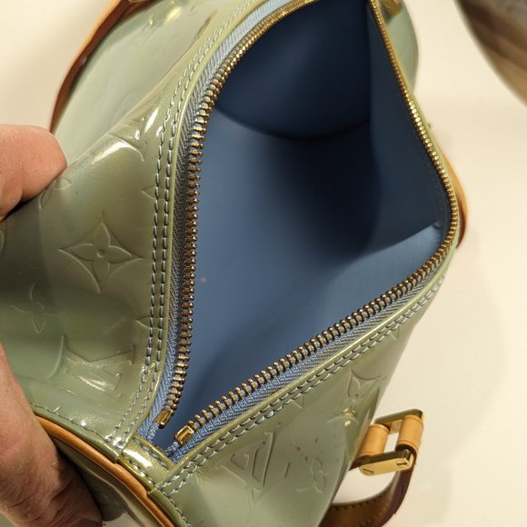 Louis Vuitton Monogram Vernis Bedford Hand Bag - Picture 4 of 6